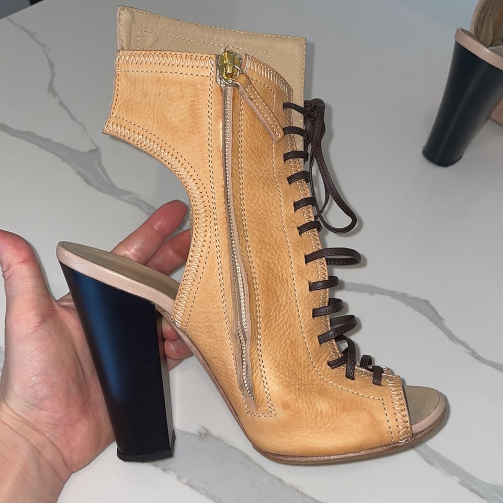 Tan Leather Lace-Up Heeled Sandals size 6 (36 ITaly) - Picture 4 of 10